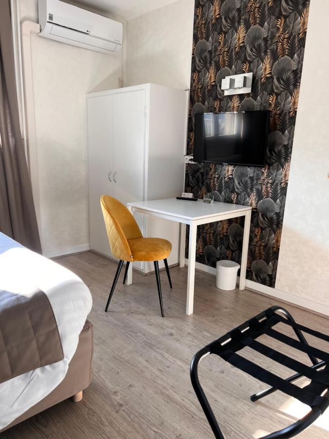 Hotel Alpes Cevennes Guilherand-Granges Kültér fotó