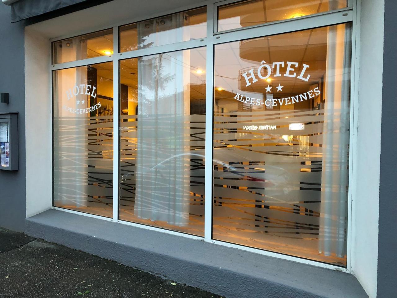 Hotel Alpes Cevennes Guilherand-Granges Kültér fotó
